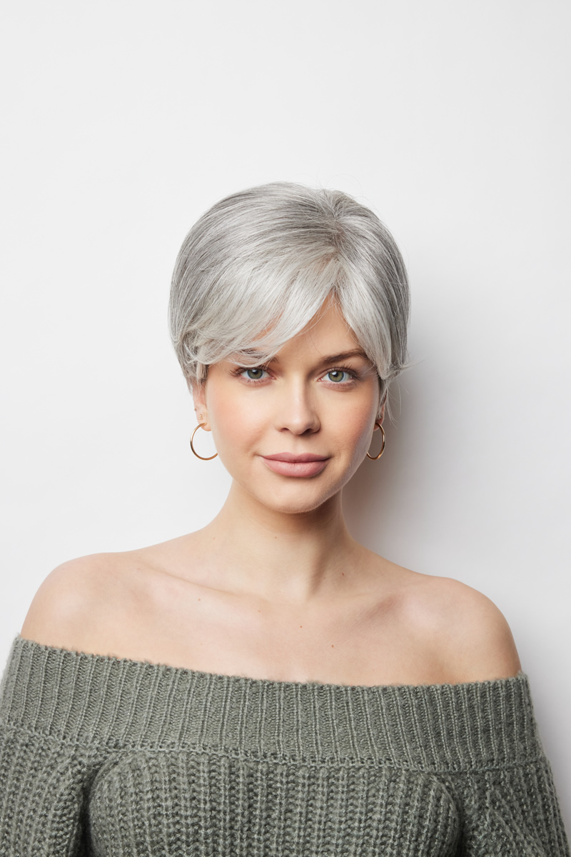 Pr&oacute;tese Capilar Parcial Cole&ccedil;&atilde;o Amore Modelo Pixie TP Mono (Aplique em Fibra NM - Natural Movement Fiber)