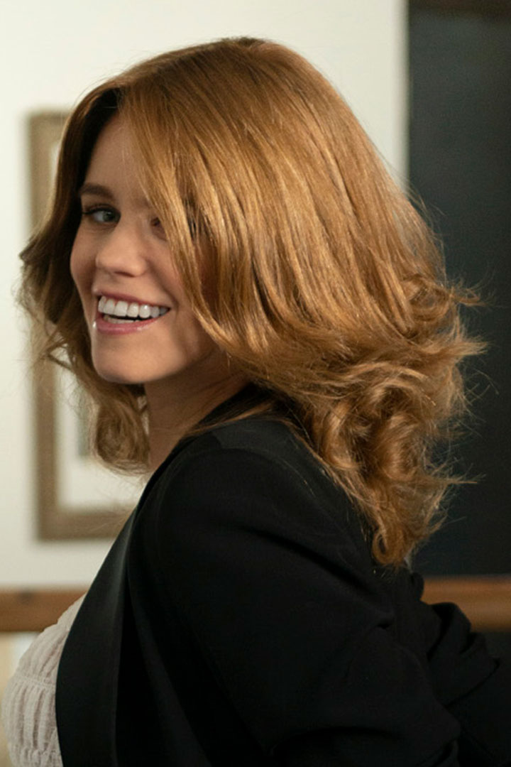 Pr&oacute;tese Capilar Cole&ccedil;&atilde;o Fair Fashion Modelo Emily (Cabelo Europeu Remy)