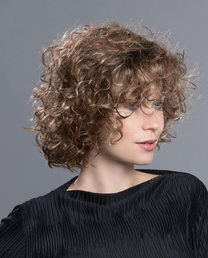 Ellen´s Changes Modelo Impress ** (Cabelo Sintético)