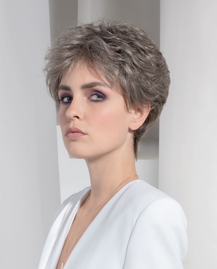 Coleção Modixx Modelo Lina *DD (Cabelo Sintético)