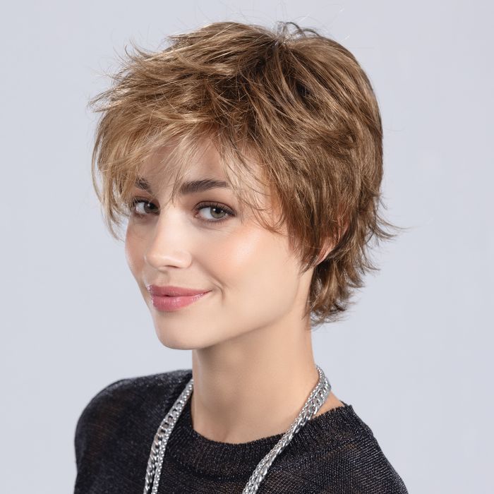 Perucci Modelo Open ** (Cabelo Sintético)