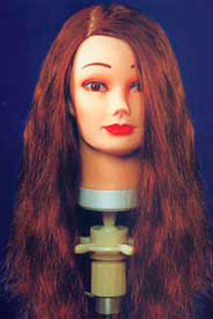 Manequim de Cabelo Natural 55-60cm. (Maniquí Cab. Natural 55-60cm.) 